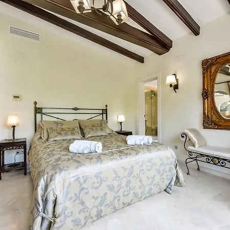 Villa Estrella En Calpe カルプ